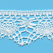 Dentelle en coton de 70mm - pice de 33 mtres