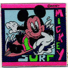 MICKEY SURF (7)